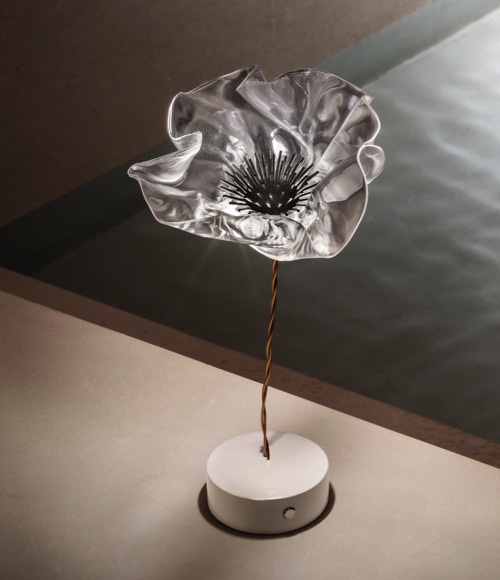 https://chaplins.co.uk/product_images/uploaded_images/Portable-Table-Lamps-Slamp-Lighting-La-Fleur-Table-Lamp.jpg