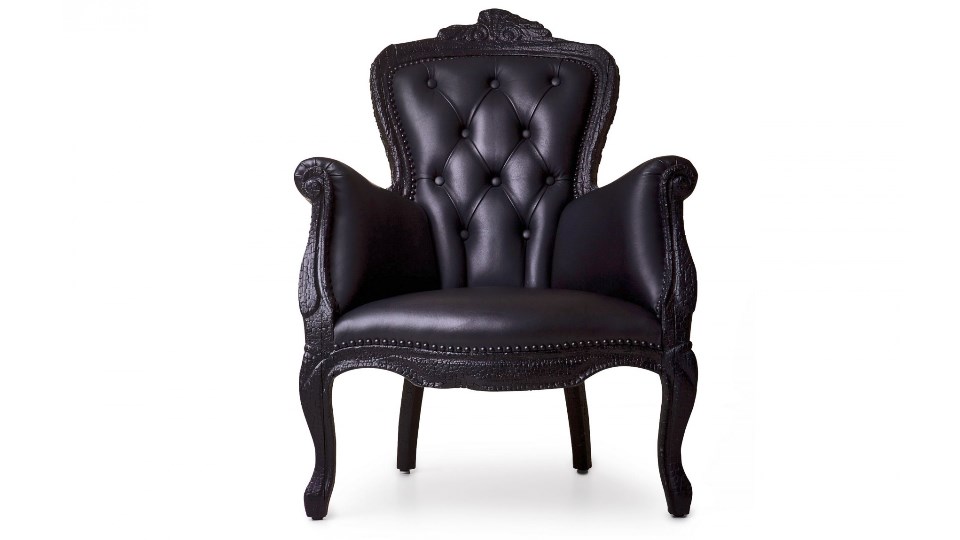 chaplins-moooi-smoke-armchair