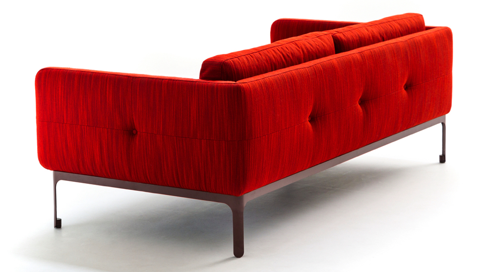 chaplins-moroso-casa-modernista-red-sofa-cut-out