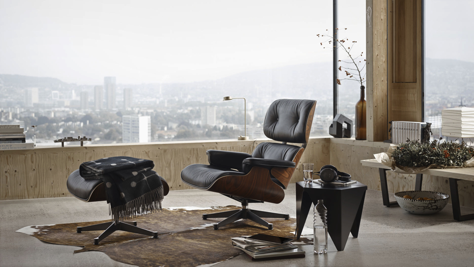 chaplins-vitra-charles-and-ray-eames-lounge-chair